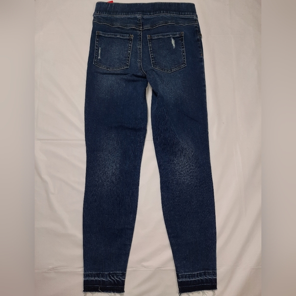 Spanx | Petite Distressed Ankle Skinny Pull On Jeans Size XS NWT - Picture 3 of 12